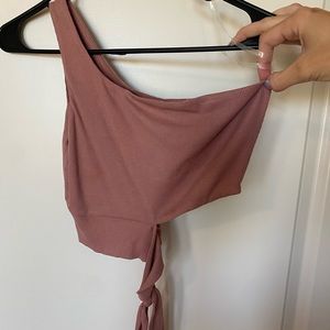 One shoulder cute pink crop top!